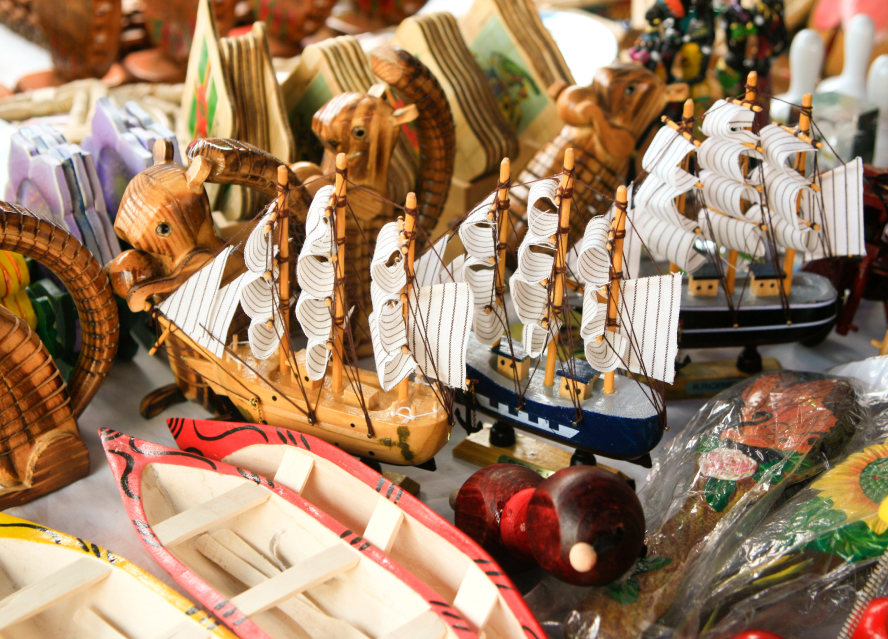 pics Dominican handcrafted souvenirs